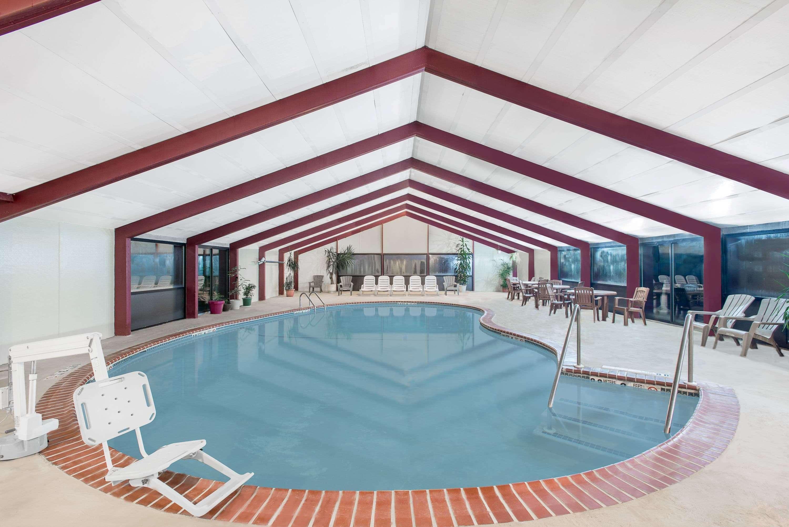Howard Johnson By Wyndham Saugerties Εξωτερικό φωτογραφία